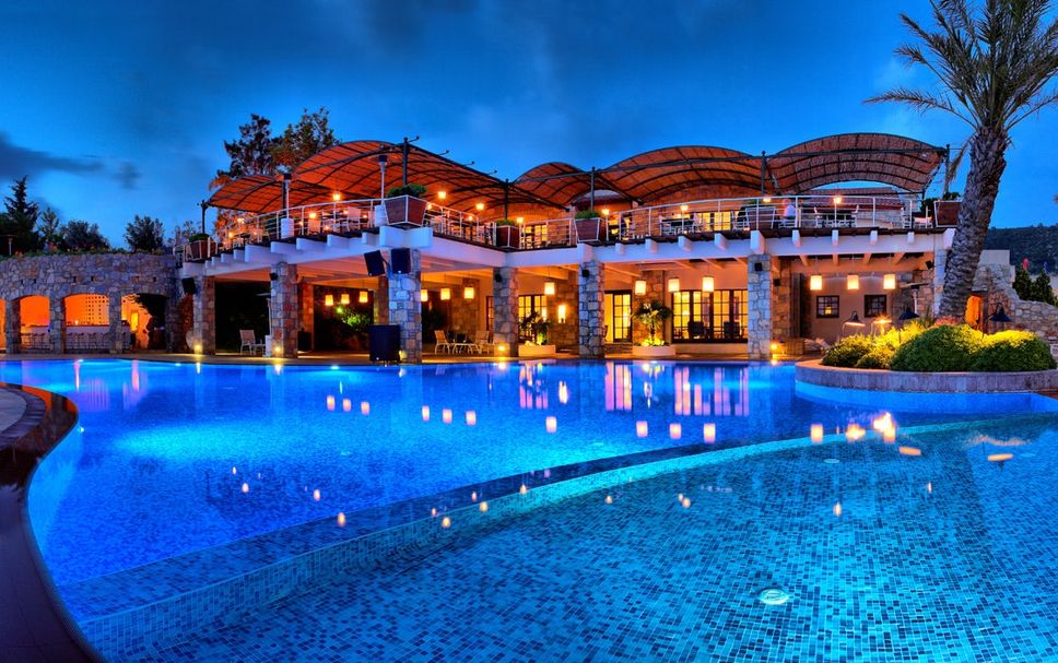 Бассейн Photo